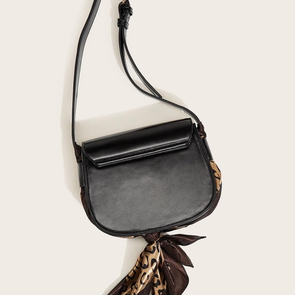 KIANNA Crossbody bag - Picture 5 of 8